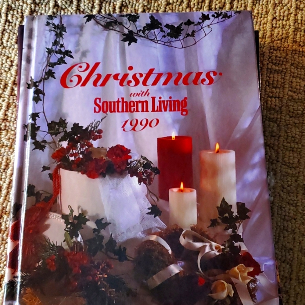 Christmas with Southern Living 1990 Hardcover Book by Oxmoor House Staff